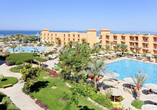 Hurghada utazás The Three Corners Sunny Beach Resort