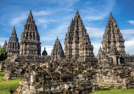 Indonéz körutazás tengerparti pihenéssel