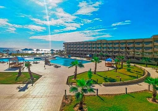 Hurghada utazás Seven Seas Jolie Bay