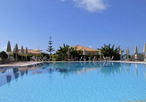 Kefalonia utazás Astra Village Hotel 4*