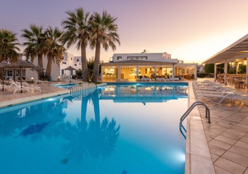 Kréta Gouves utazás Ilios Suites 4*