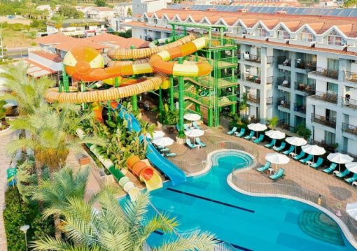 Kemer utazás Crystal Aura Beach Resort and Spa