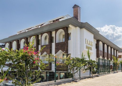 Kemer utazás Fame Hotel