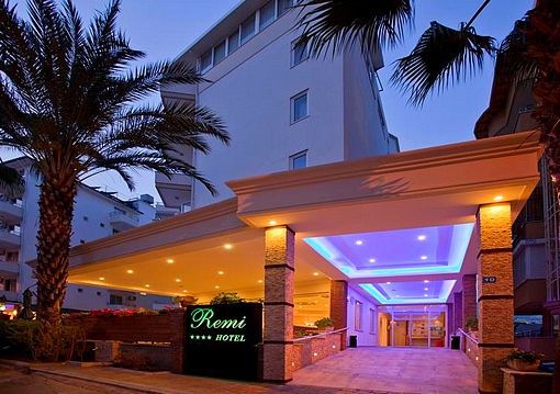 Alanya utazás Kleopatra Remi Hotel