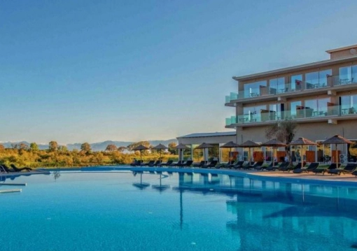 Korfu utazás Laguna Holiday Resort 4*