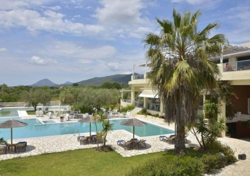 Korfu utazás Likithos Village