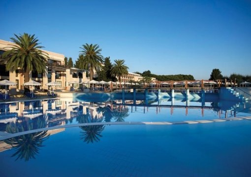 Korfu utazás Roda Beach Resort & Spa