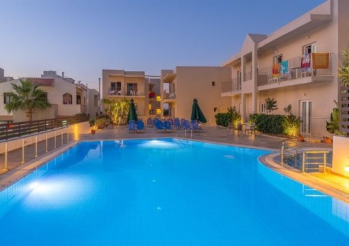 Kréta Malia utazás Creta Verano