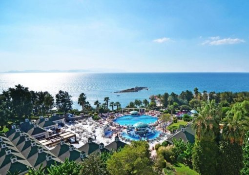 Kusadasi utazás Grand Blue Sky