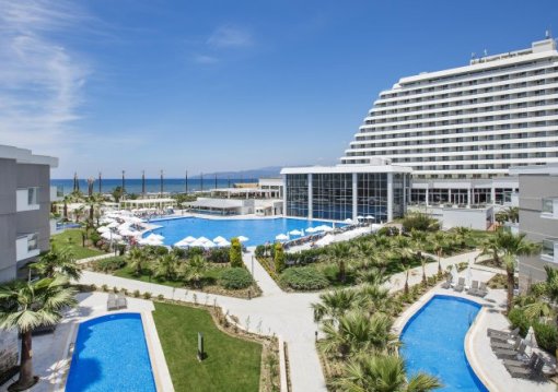 Kusadasi utazás Palm Wings Ephesus Beach Resort 
