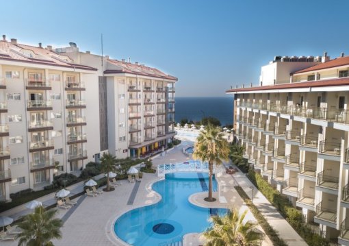 Kusadasi utazás Ramada Hotel & Suites Kusadasi