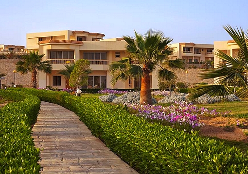 Hurghada utazás Long Beach Resort Hurghada (ex. Hilton)