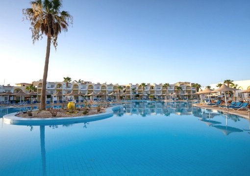 Makadi Bay utazás Jaz Palmariva Beach