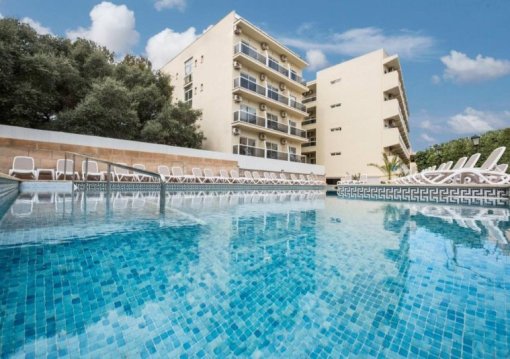 Mallorca El Arenal utazás Hotel Azuline Bahamas
