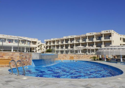 Marsa Alam utazás Sirena Beach Resort & Spa