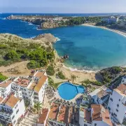 White Sands Beach Club 3*