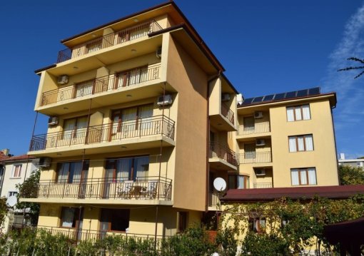 Napospart utazás Cris Family Hotel