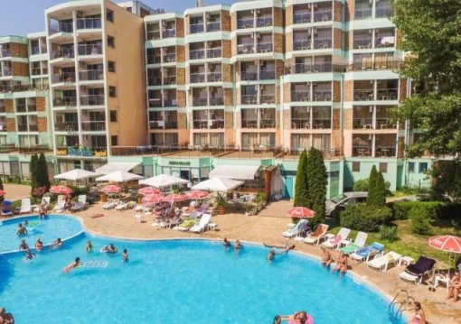 Napospart utazás Delfin Hotel