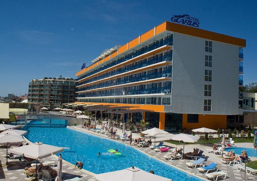 Napospart utazás Glarus Hotel