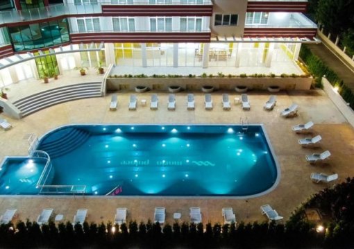 Napospart utazás Hotel Maria Palace