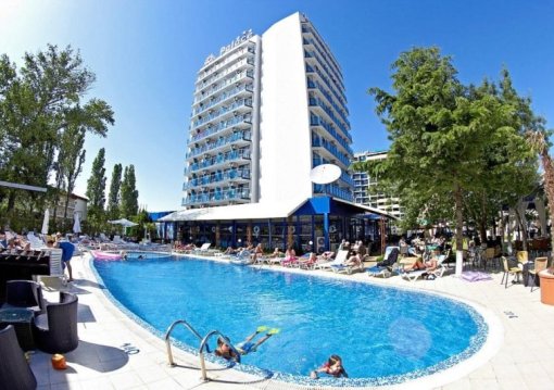 Napospart utazás Hotel Palace