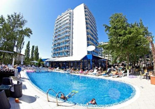 Napospart utazás Hotel Palace