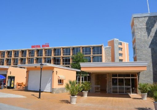 Napospart utazás Hotel Riva