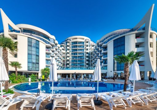 Napospart utazás Hotel Zenith