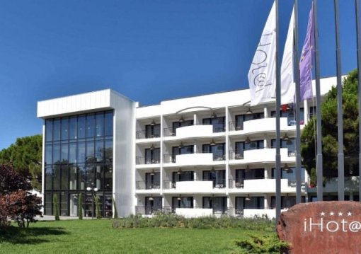 Napospart utazás iHotel