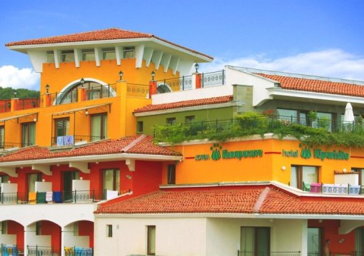 Napospart utazás Kiparisite