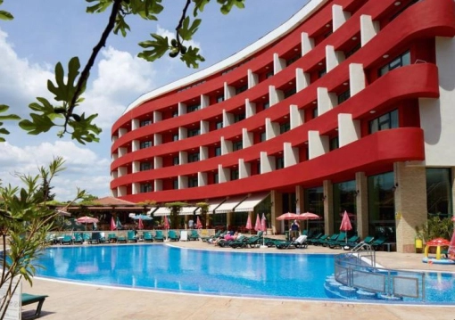 Napospart utazás Mena Palace