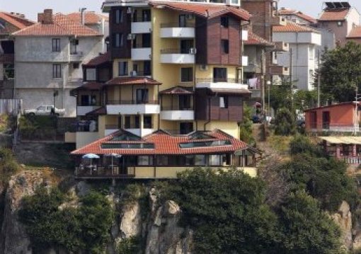 Napospart utazás Parnasse