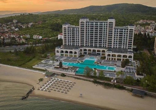Napospart utazás Secrets Sunny Beach Resort & Spa