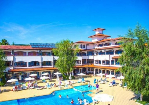 Napospart utazás Sunrise Family Resort