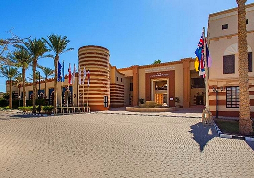 Marsa Alam utazás Radisson Marina Resort Port Ghalib