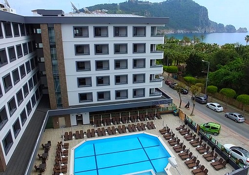 Alanya utazás Riviera Zen Hotel