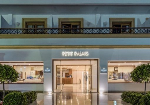 Rodosz utazás Canvas By Mitsis Petit Palais