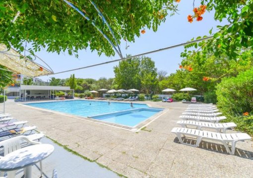 Rodosz utazás Evita Elite