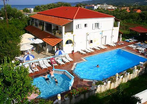 Korfu Moraitika utazás Romantica Apartment Hotel