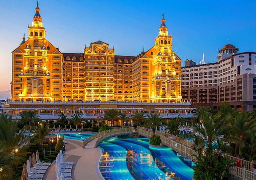 Antalya utazás Royal Holiday Palace