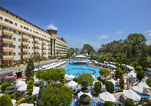 Alanya utazás Saphir Hotel & Villas