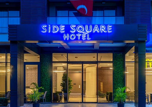 Side utazás Side Square