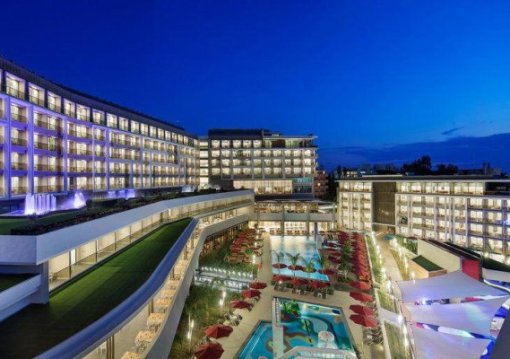 Side utazás The Sense De Luxe Hotel