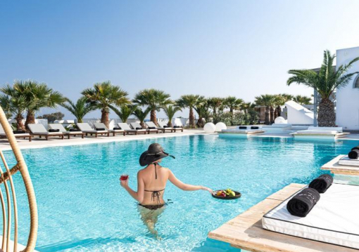 Szantorini Fira utazás Mediterranean White Resort Hotel