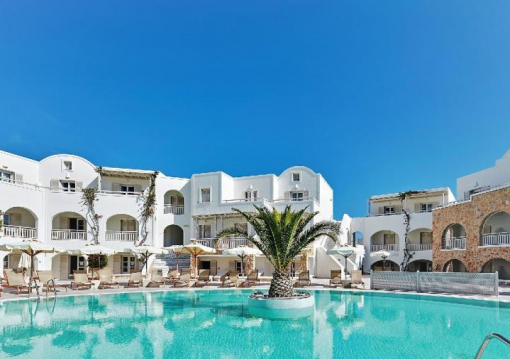 Szantorini Kamari utazás Aegean Plaza