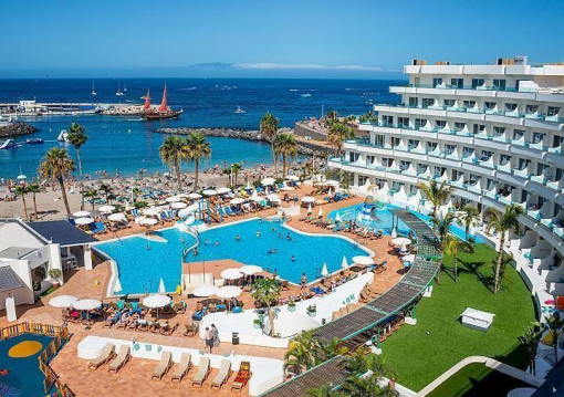 Tenerife Costa Adeje utazás Hovima La Pinta Beachfront Family Hotel