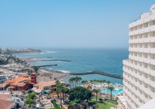 Tenerife utazás Iberostar Waves Bouganville Playa