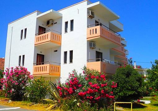 Kréta Agia Marina utazás Thodorou Apartmanház