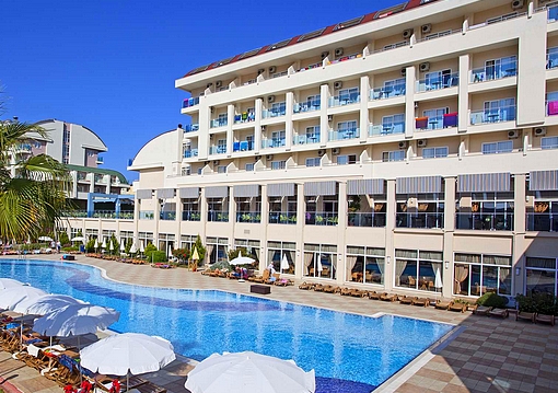 Alanya utazás Titan Select Hotel