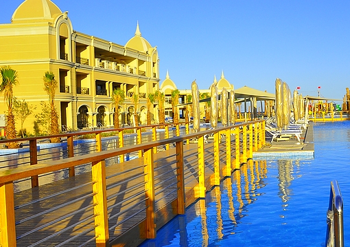 Hurghada utazás Titanic Royal Resort